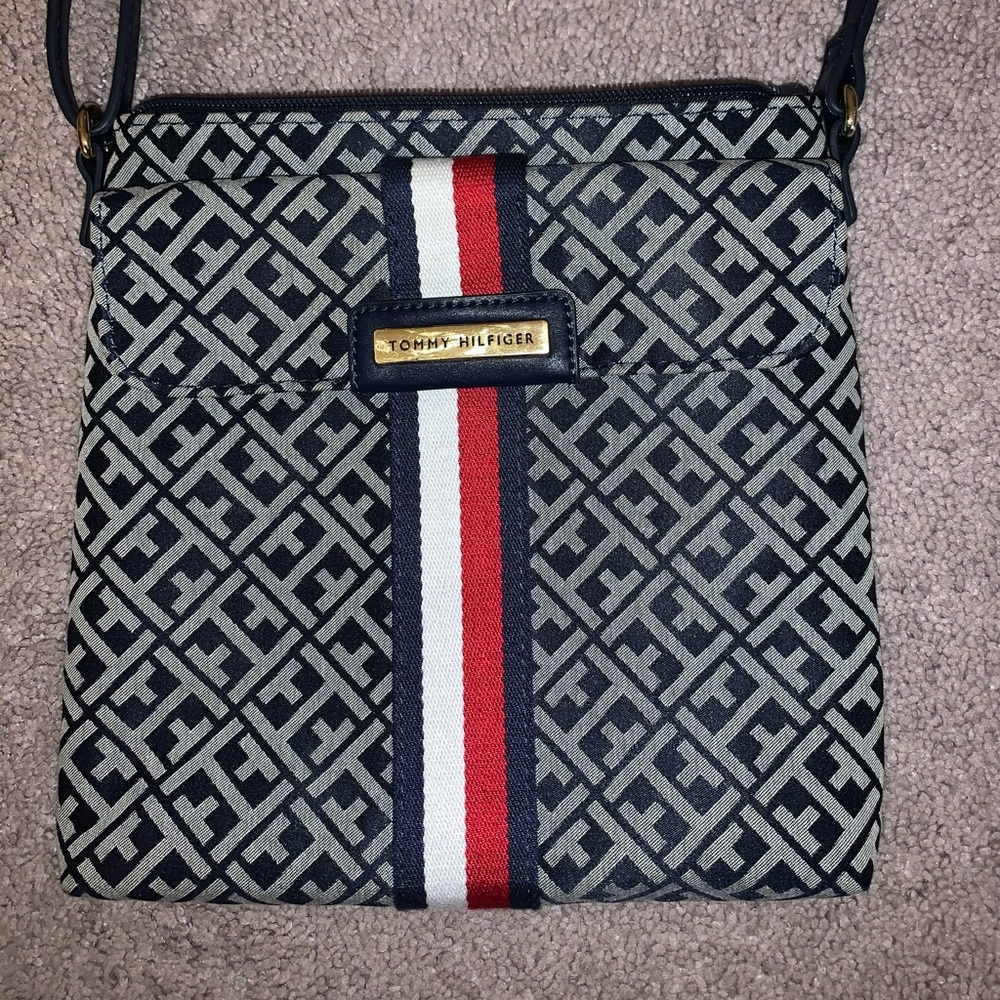 Tommy Hilfiger Purse
